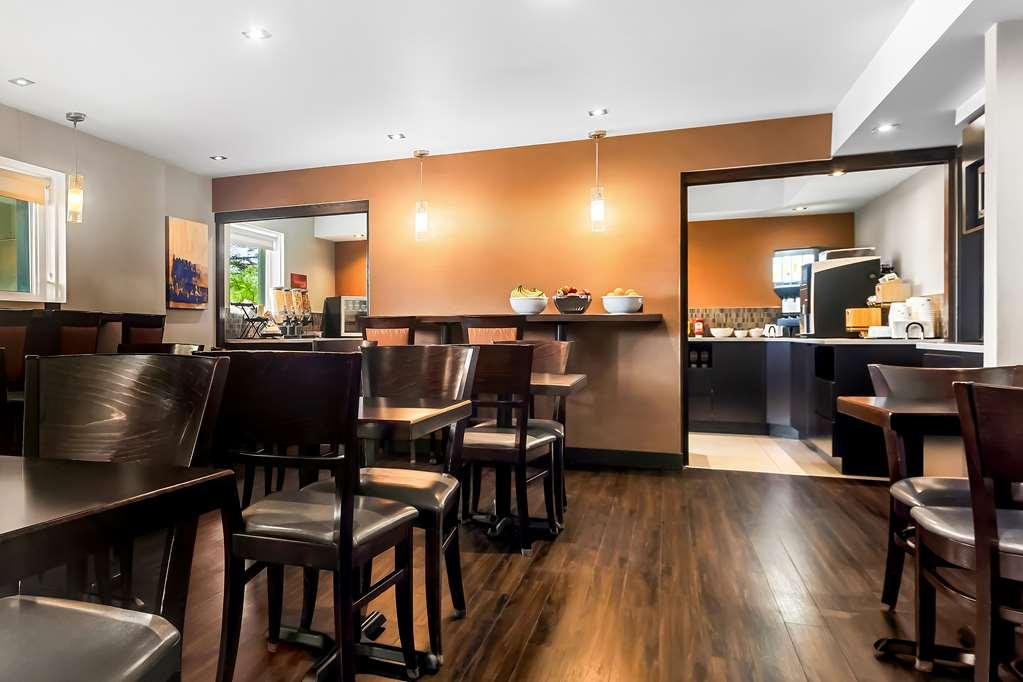 Best Western Plus Mont-Laurier Restaurant photo